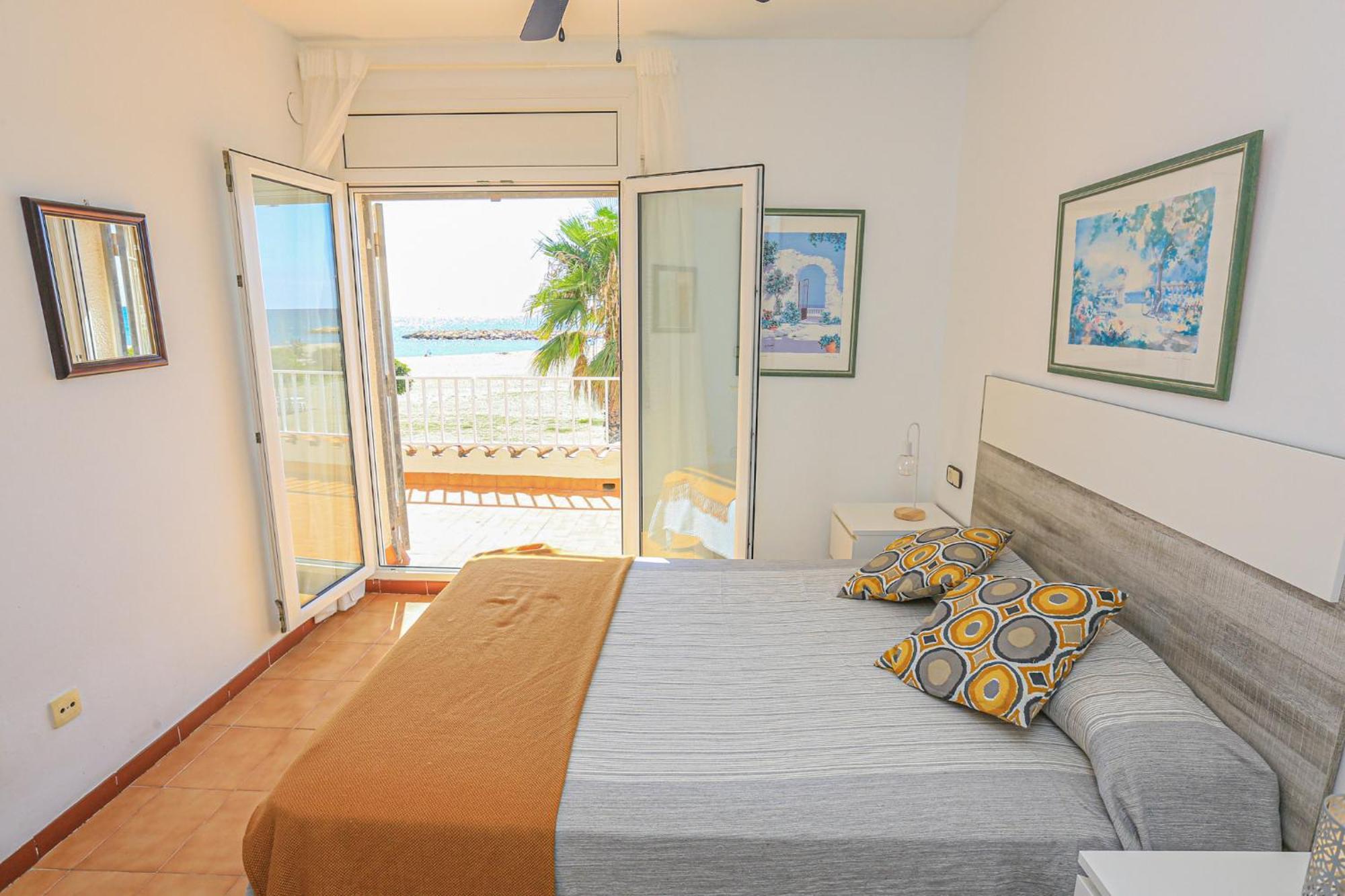 Villa Laura II - Only Families Cambrils Exteriör bild